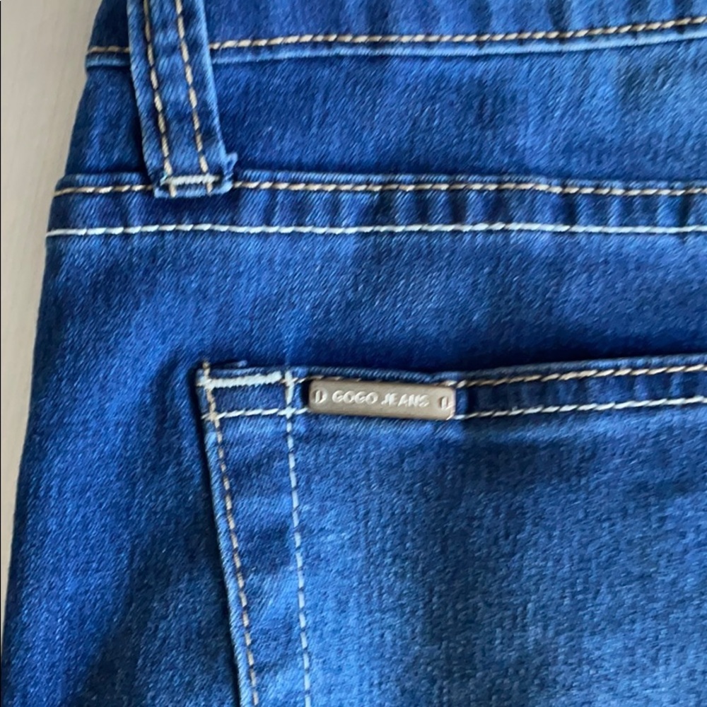 GoGo Jeans - Picture 4 of 9